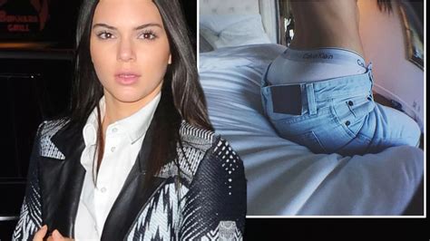 instagram girls nude|Kendall Jenner Poses Topless in Series of Mirror Selfies.